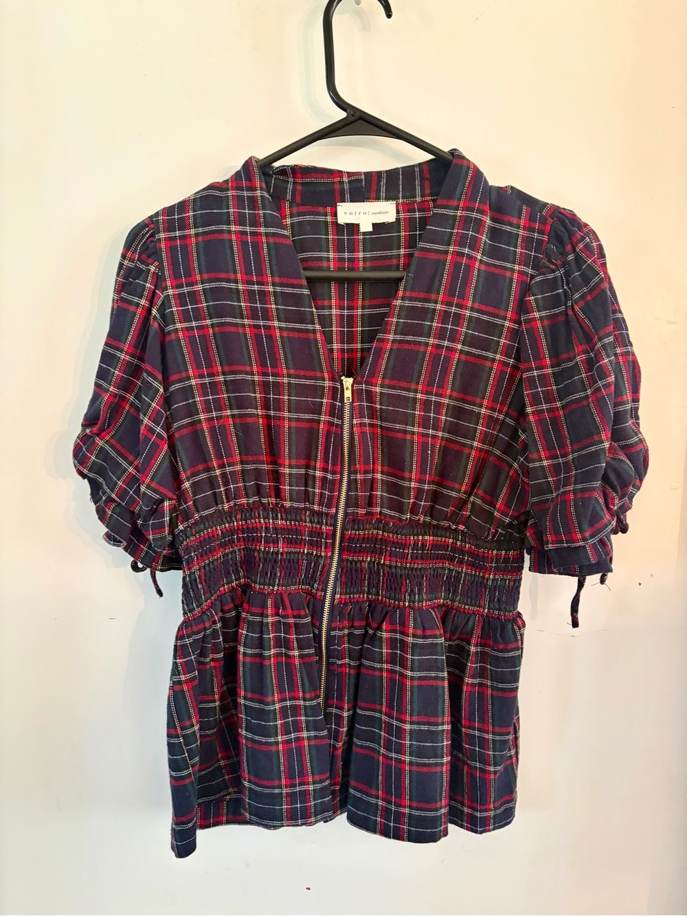 entro Tartan Button-Up Shirt in Red, Green and Black